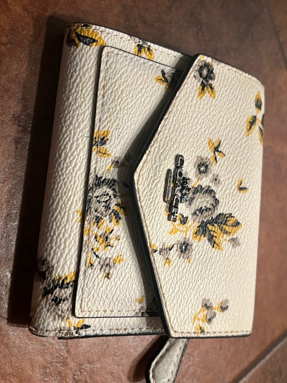 Coach Cream Floral Compact Wallet with Yellow and Gray Flowers - Picture 6 of 7